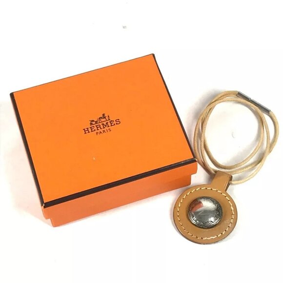 HERMES Touareg Leather Choker Pendant Necklace Leather Beige/SilverHardware - Picture 1 of 10